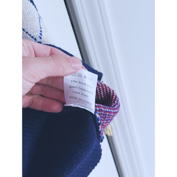 Simply Retro Argyle Knit Sweater Vest Blue Red White Medium - Picture 6 of 8